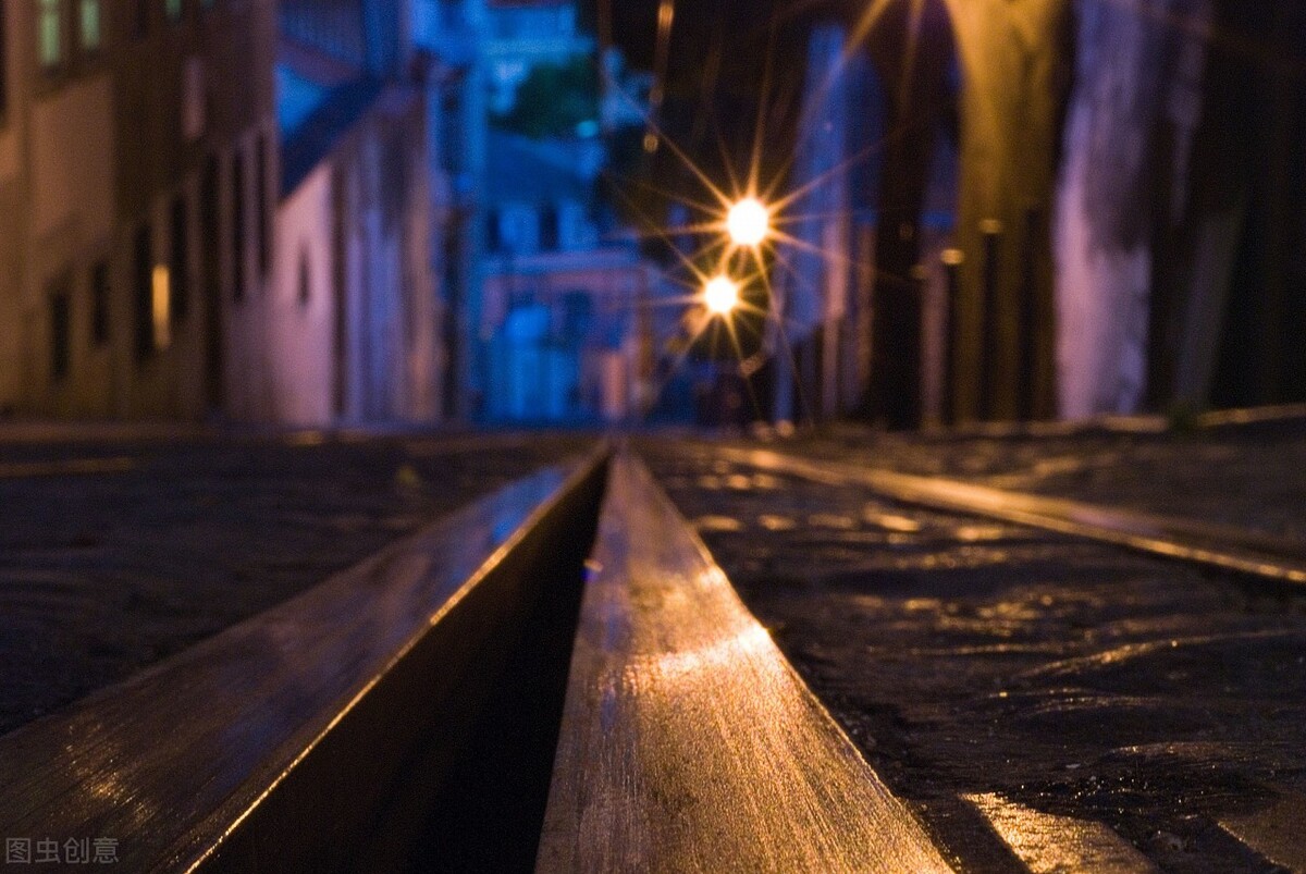 辞职创业一年赚千万,辞职创业如何赚钱快