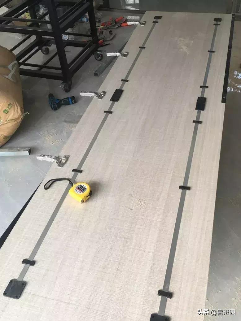 衣柜门易变形吗,衣柜门怎么设计不易变形