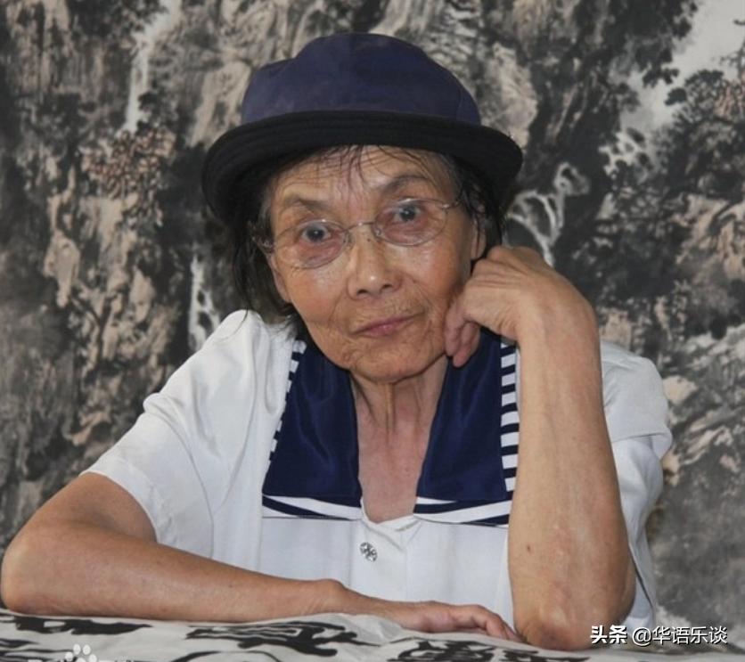 三国片尾曲历史的天空那英唱的,三国最悲壮的插曲