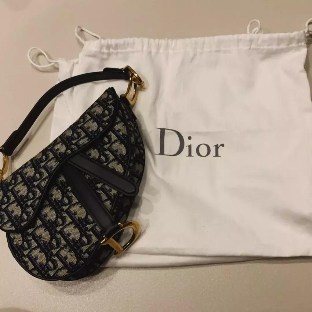 最近大家在买什么首饰,大家都买哪款包