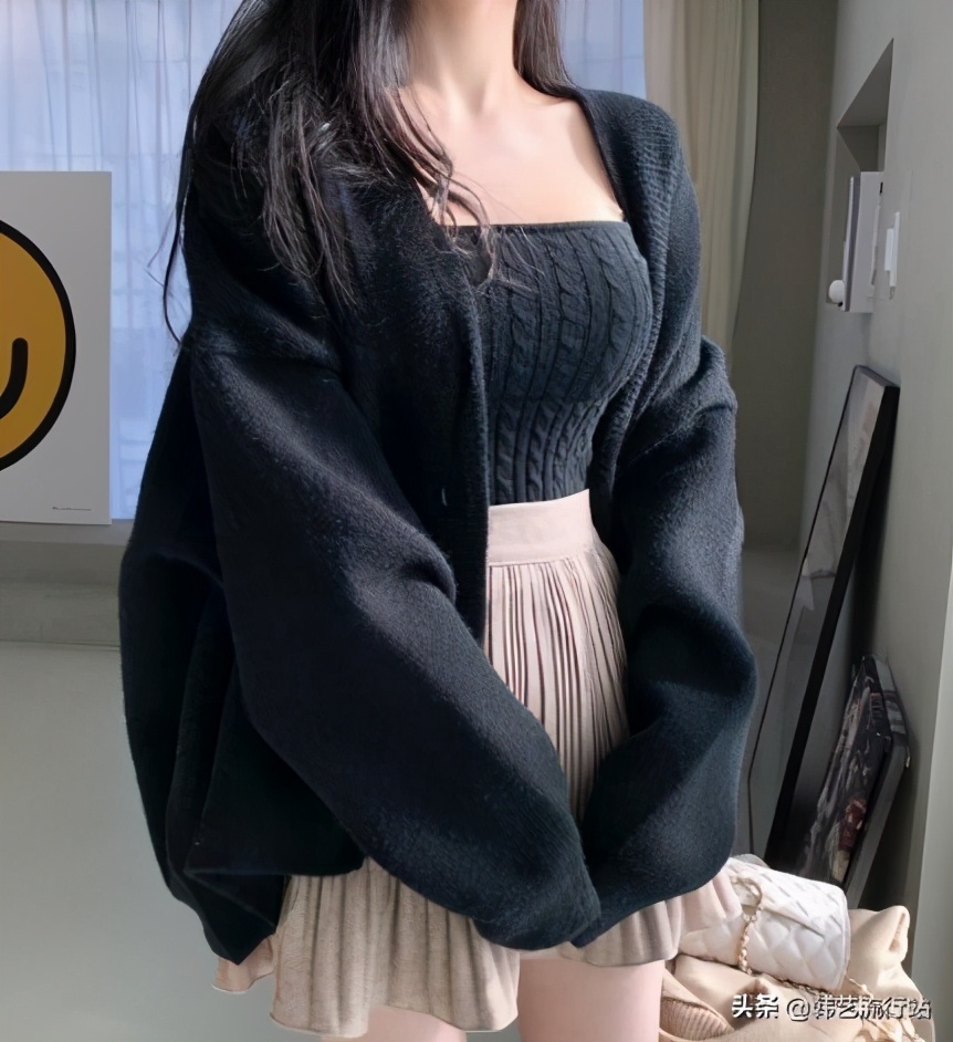2021春天是针织服装的季节，今年流行的韩版毛衣款式真的可以