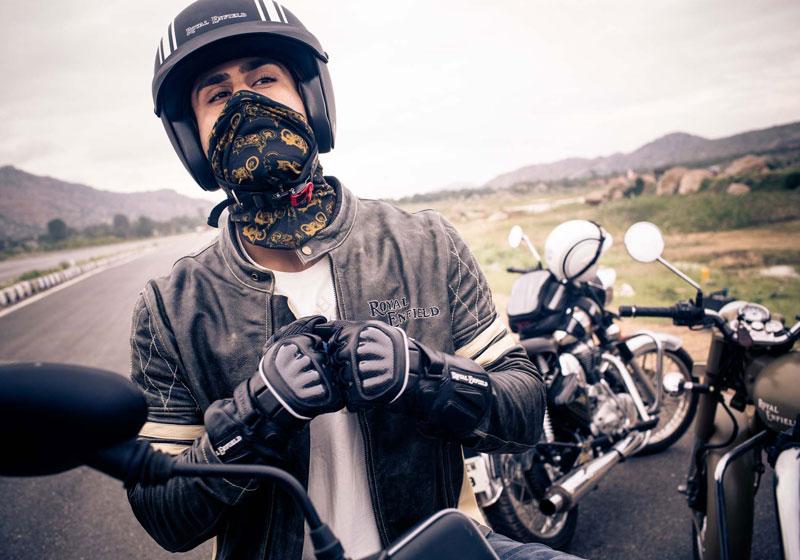 中国大妈丝巾五角星,中国大妈的丝巾从来不会让人失望