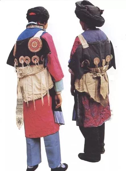 云南少数民族服饰图片,最好看的云南民族服饰