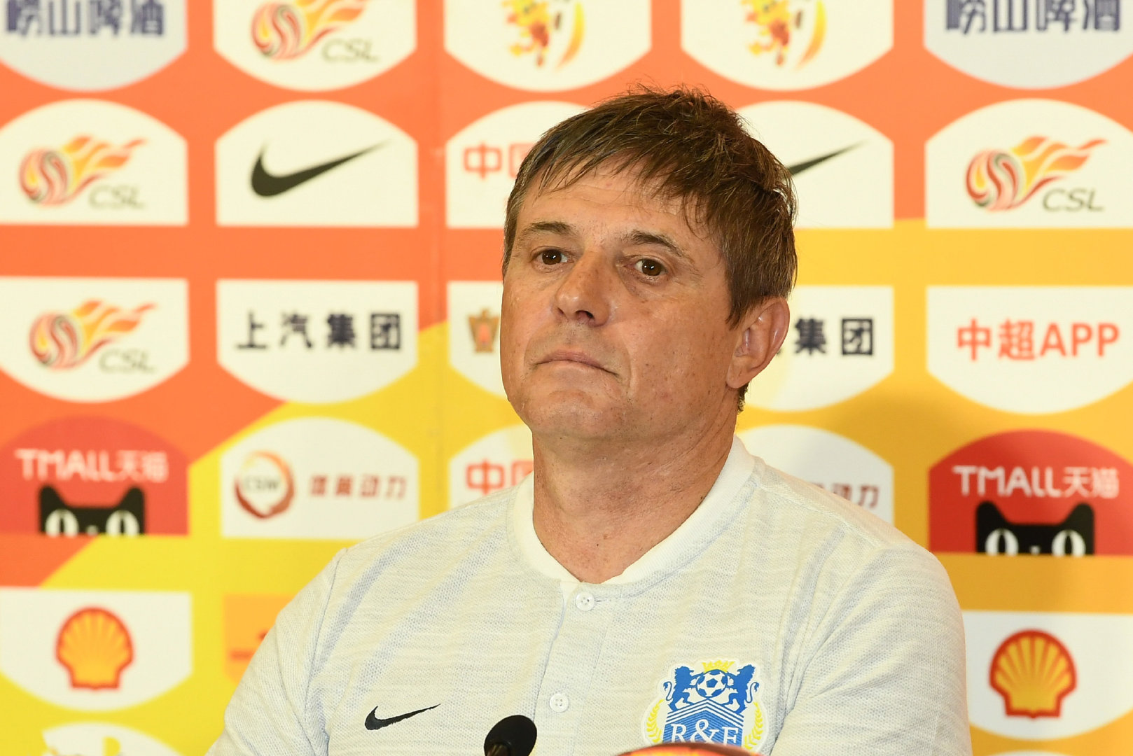 每场惨败的漂亮足球没意义，每个丢球雷同的进球大战无意思。