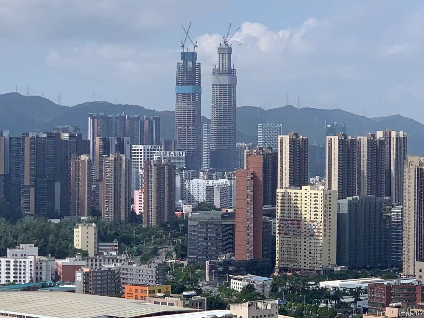 星河雅宝双子塔最新进度,星河雅宝双子塔竣工时间