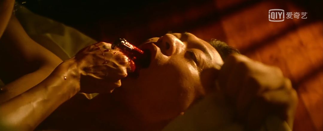 18*片禁**，讽刺权色交易，每一帧都是高潮