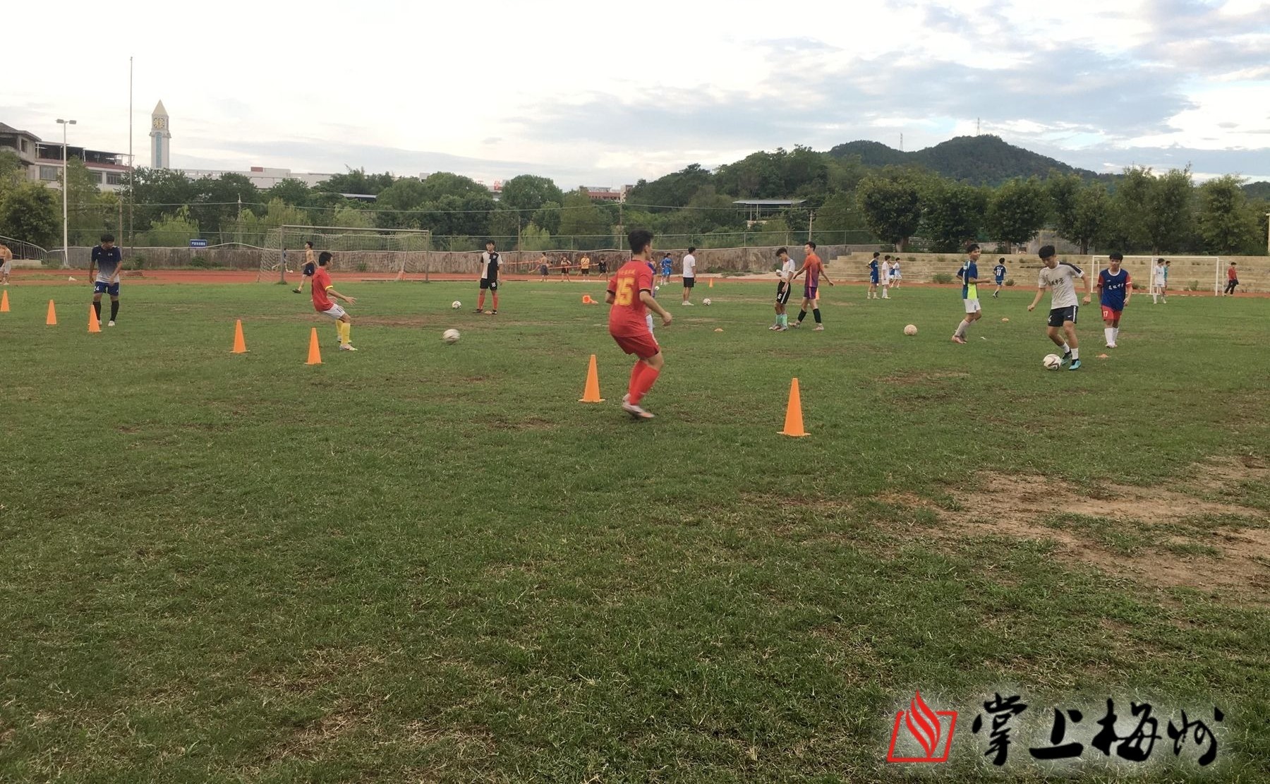 时隔16年后再夺亚洲杯冠军,梅州少年足球锦标赛