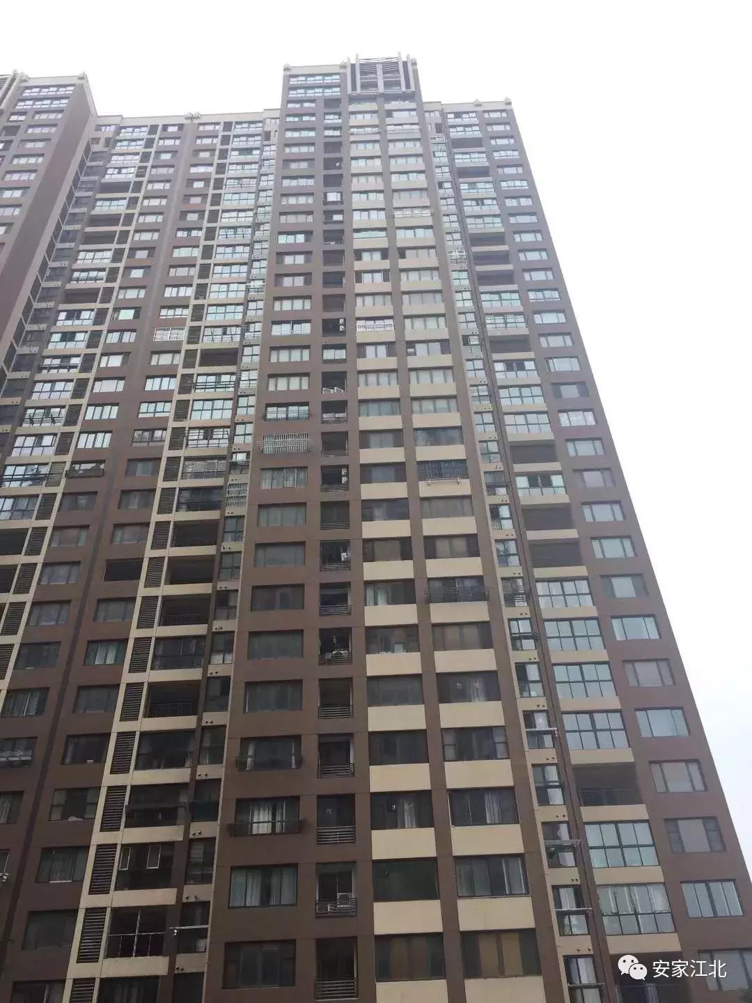 江北烂尾楼最新消息,实拍江北鬼城烂尾楼