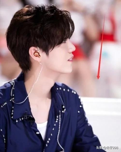 鹿晗的脚长多少,鹿晗为什么要穿大两码的鞋