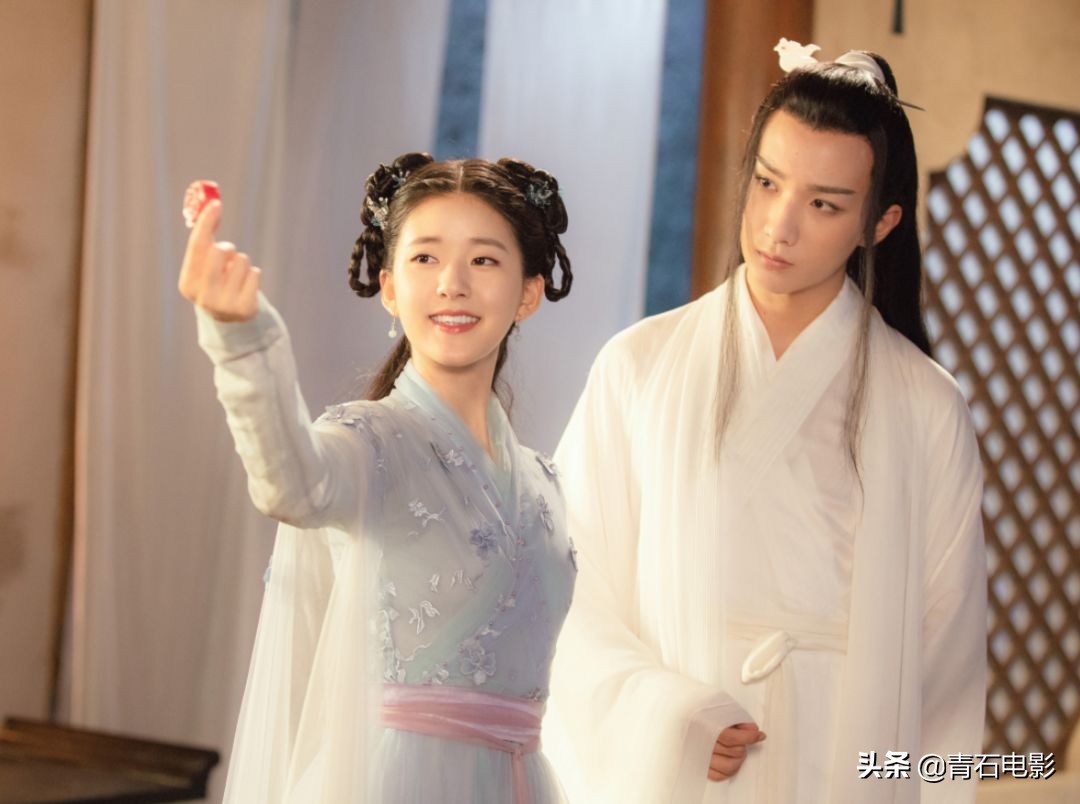 被忽略的言情小说女主,低成本大热网剧女主穿越回古代