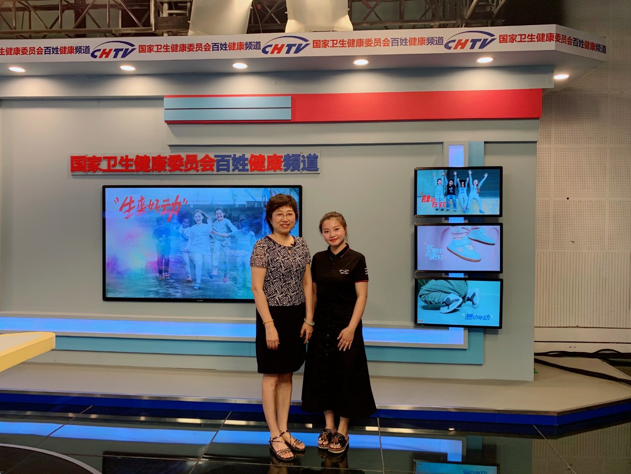 德训小蓝羊鞋子怎么样,最流行的德训鞋