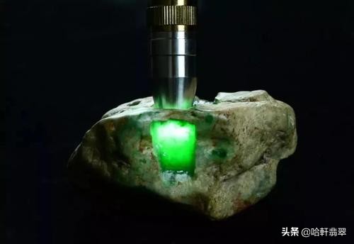 翡翠行家和淘料有什么区别,翡翠原石行家皮壳