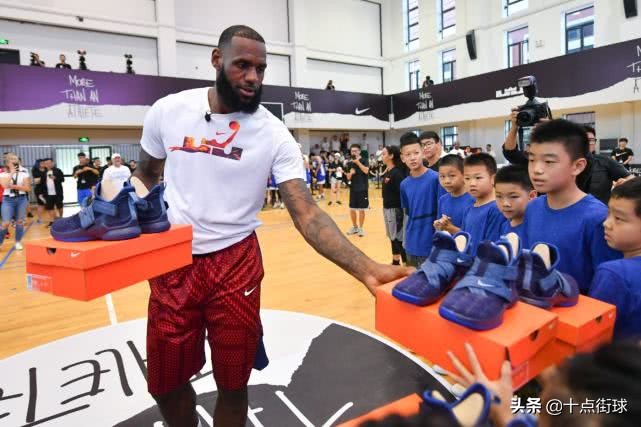 美国死亡超10万！耐克被曝工厂店将退出中国，疑似跟美企撤回有关