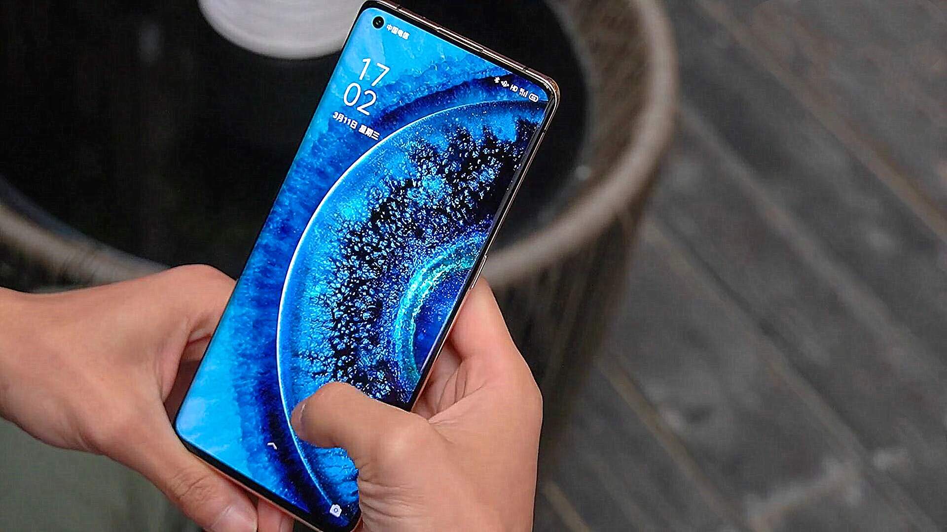 能和红米k30s相抗衡的华为手机,华为p40pro跟红米k30pro哪个好