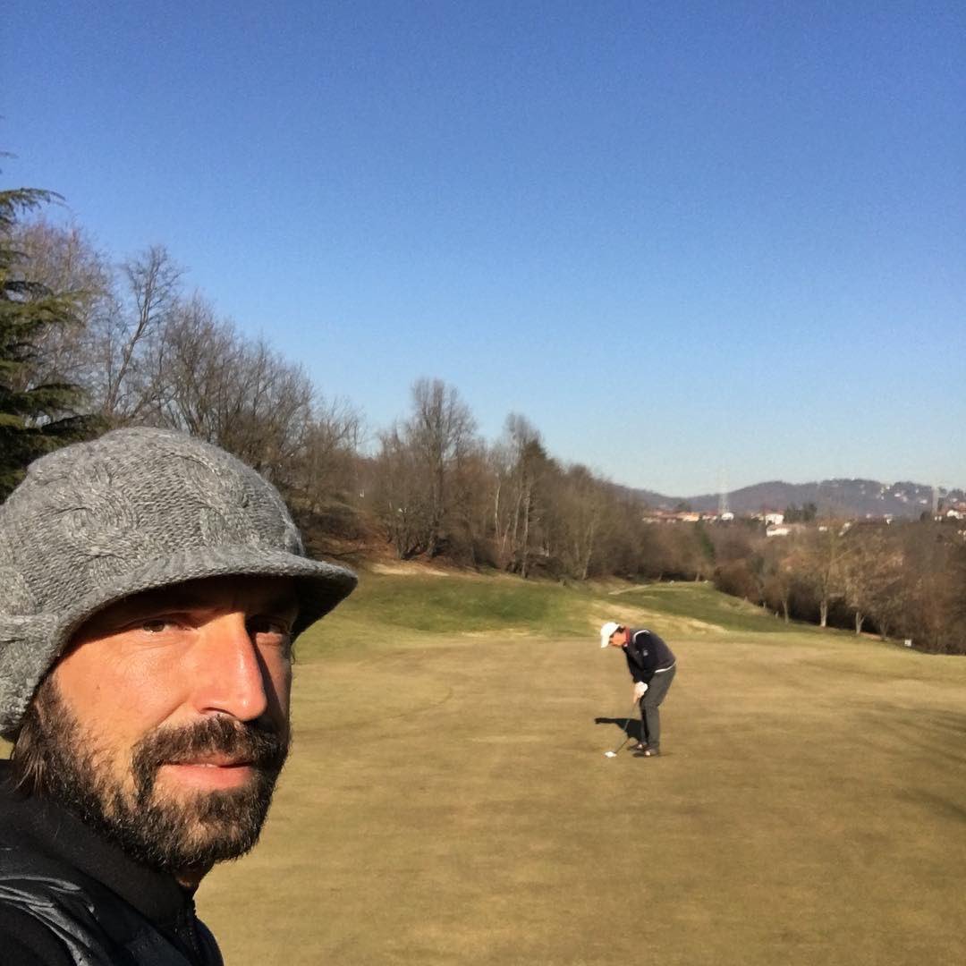 足球大师皮尔洛生日,最帅足球球星皮尔洛