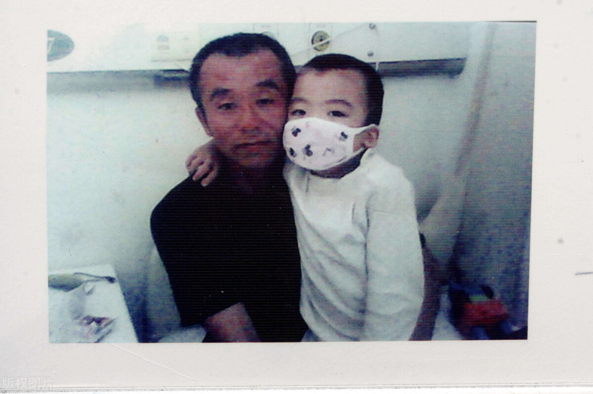 刮腻子801胶水有毒吗,装修已经用了801胶水怎么办