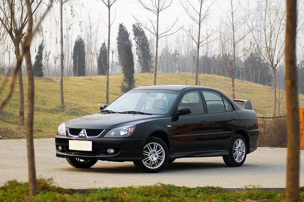 二手国产良心轿车也能穿越*藏西**？86重出江湖继续漂移卖豆腐