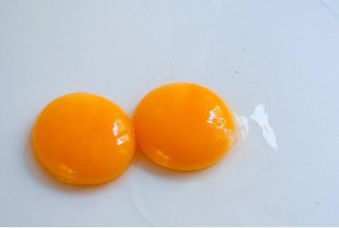 外酥里嫩简单零失败蛋挞的做法,蛋挞外酥自己在家做