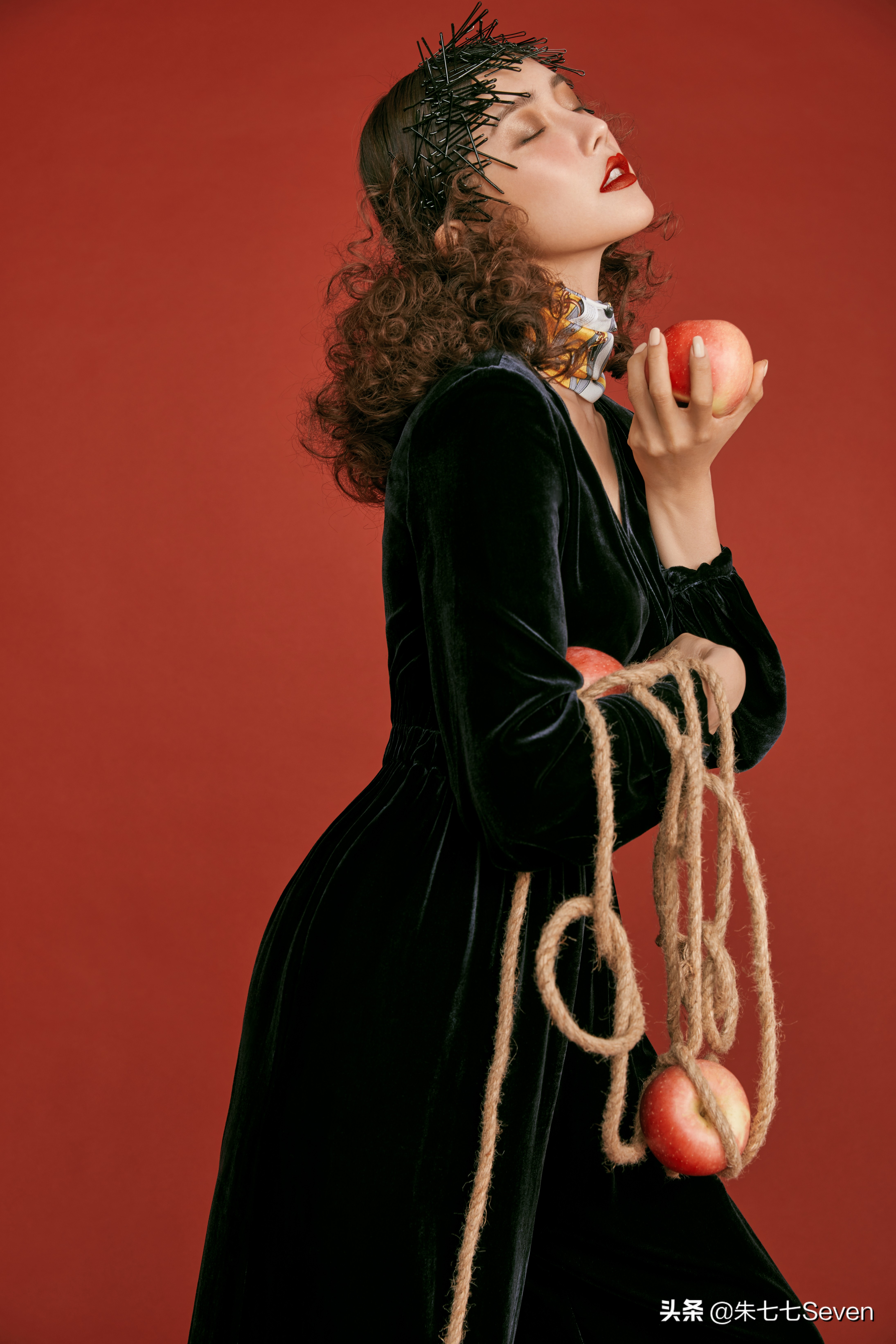 让光影在色彩里蔓延——专访人像摄影师潇光