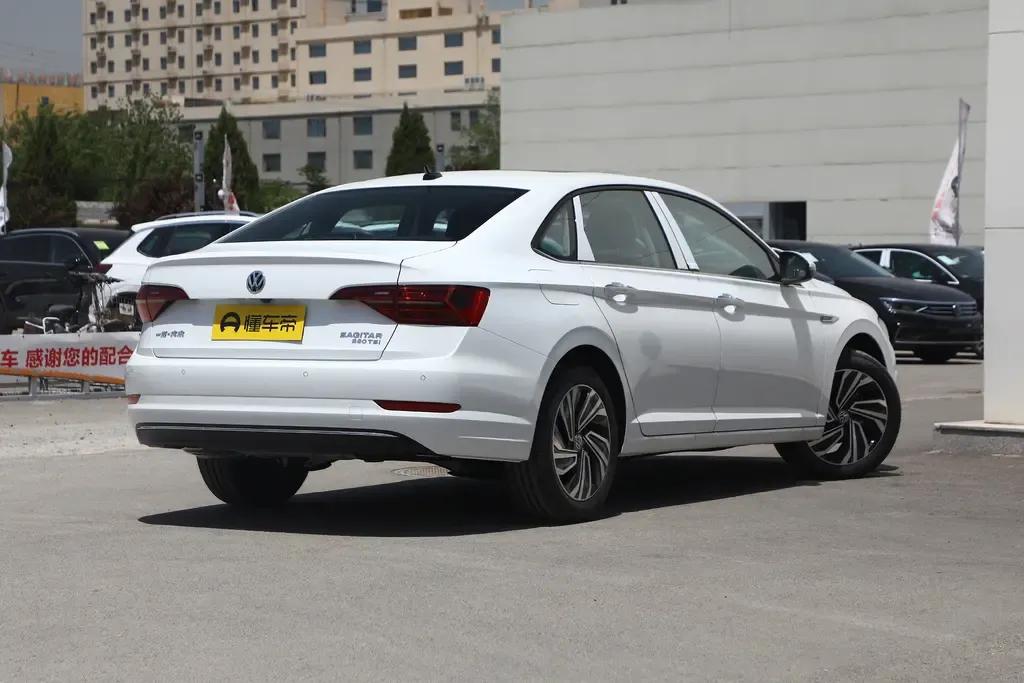 捷达vs7,速腾和捷达vs7哪个值得购买