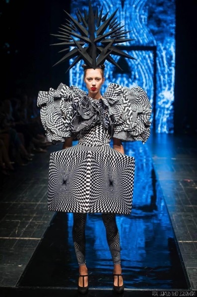 上海ifc商场乐享璀璨圣诞王国,上海ifc商场有哪些牌子