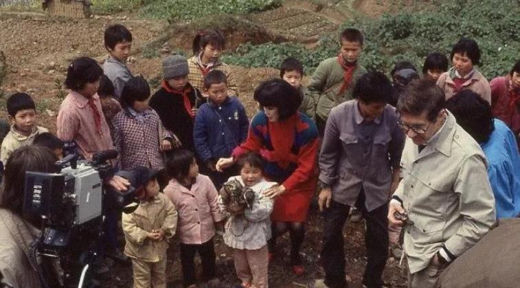 靳羽西人生经历,靳羽西个人经历