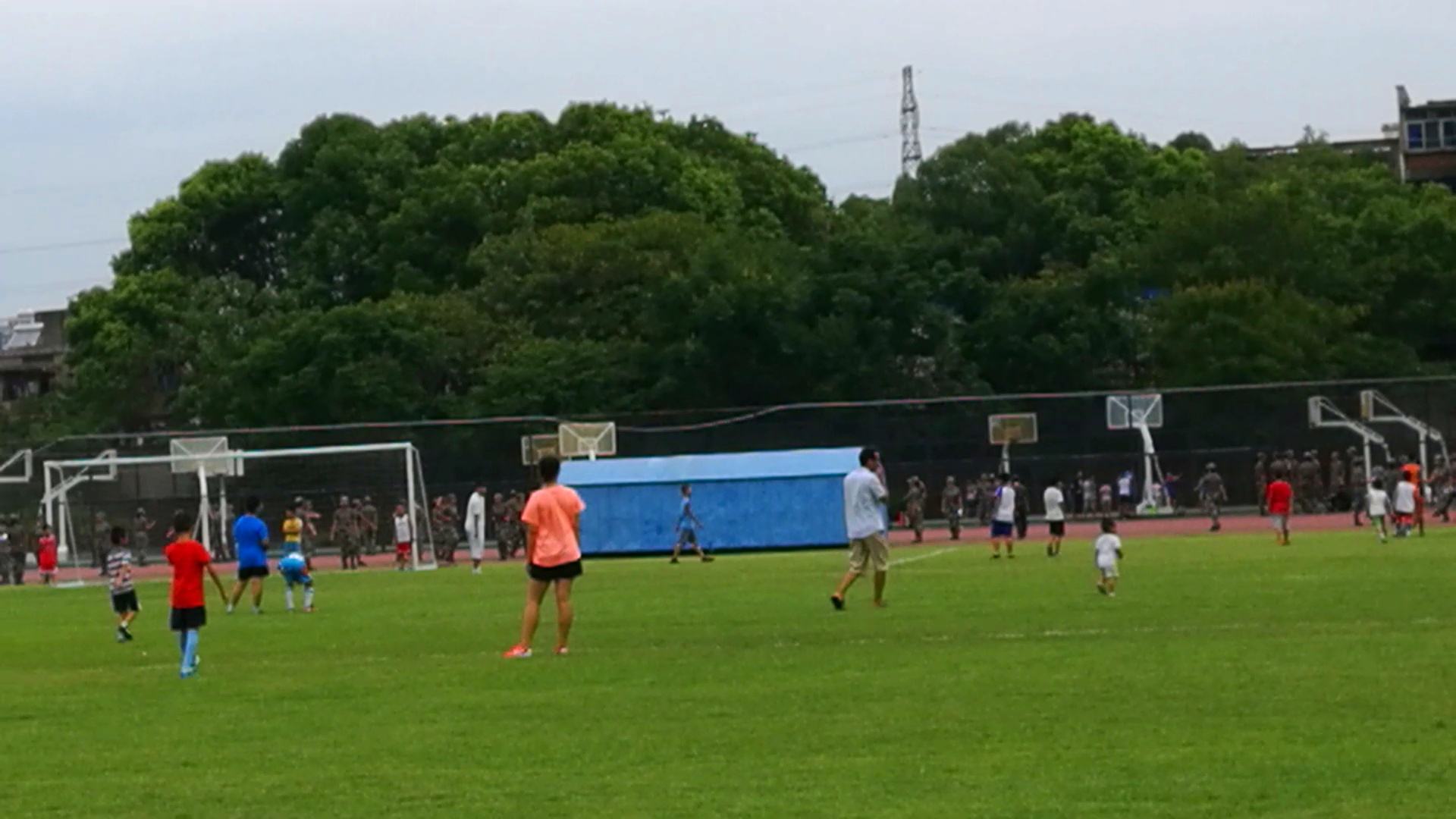 球赛实用进攻战术,为什么战术在球赛中不显示