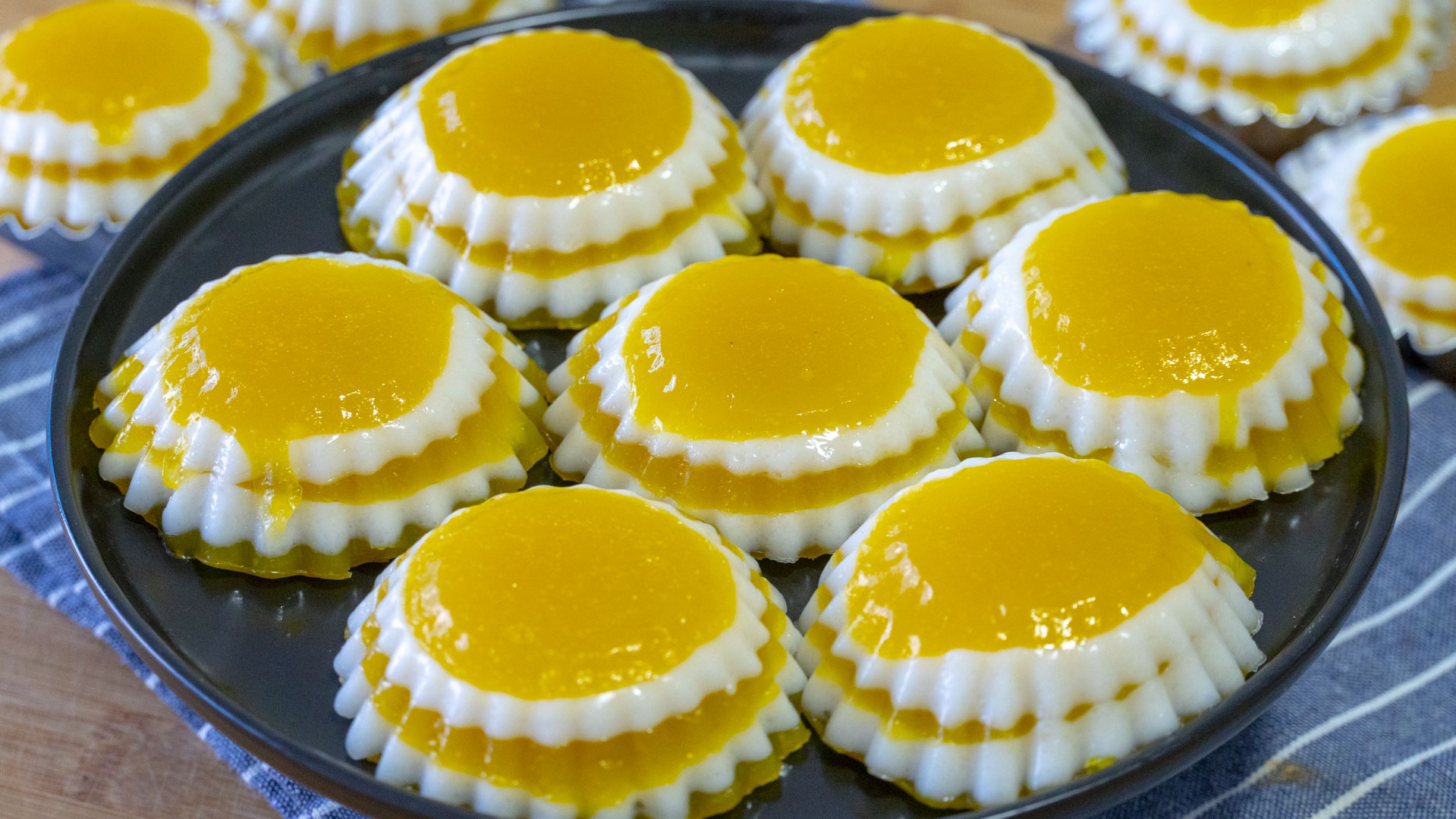 各种各样的千层马蹄糕,千层马蹄糕熟浆不够稠