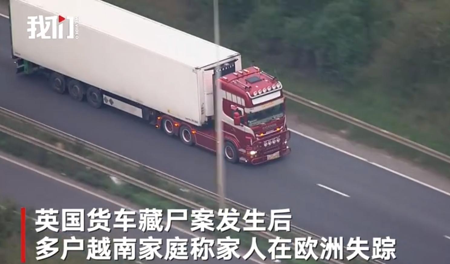 合影9元一张，救救我女儿女婿，71岁老人扮玩偶脱下头套后太心酸