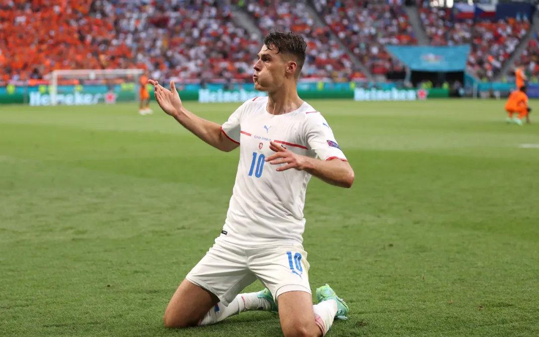 欧洲杯八强捷克与丹麦谁强,捷克vs乌克兰比分结果