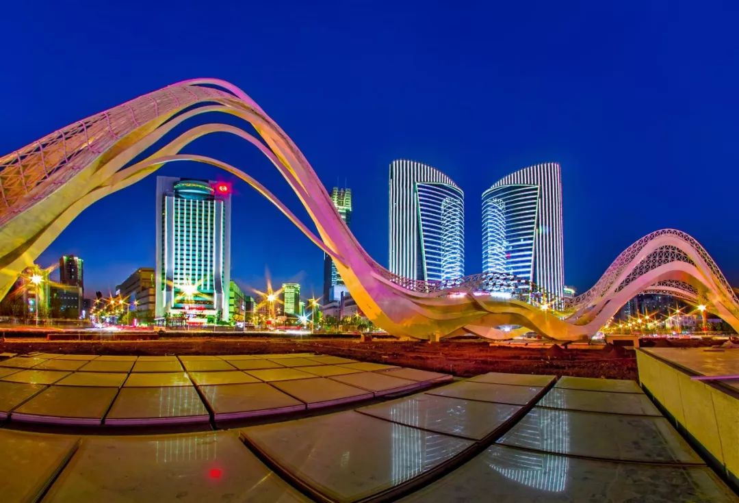 江城最美夜景,最美的江城夜景