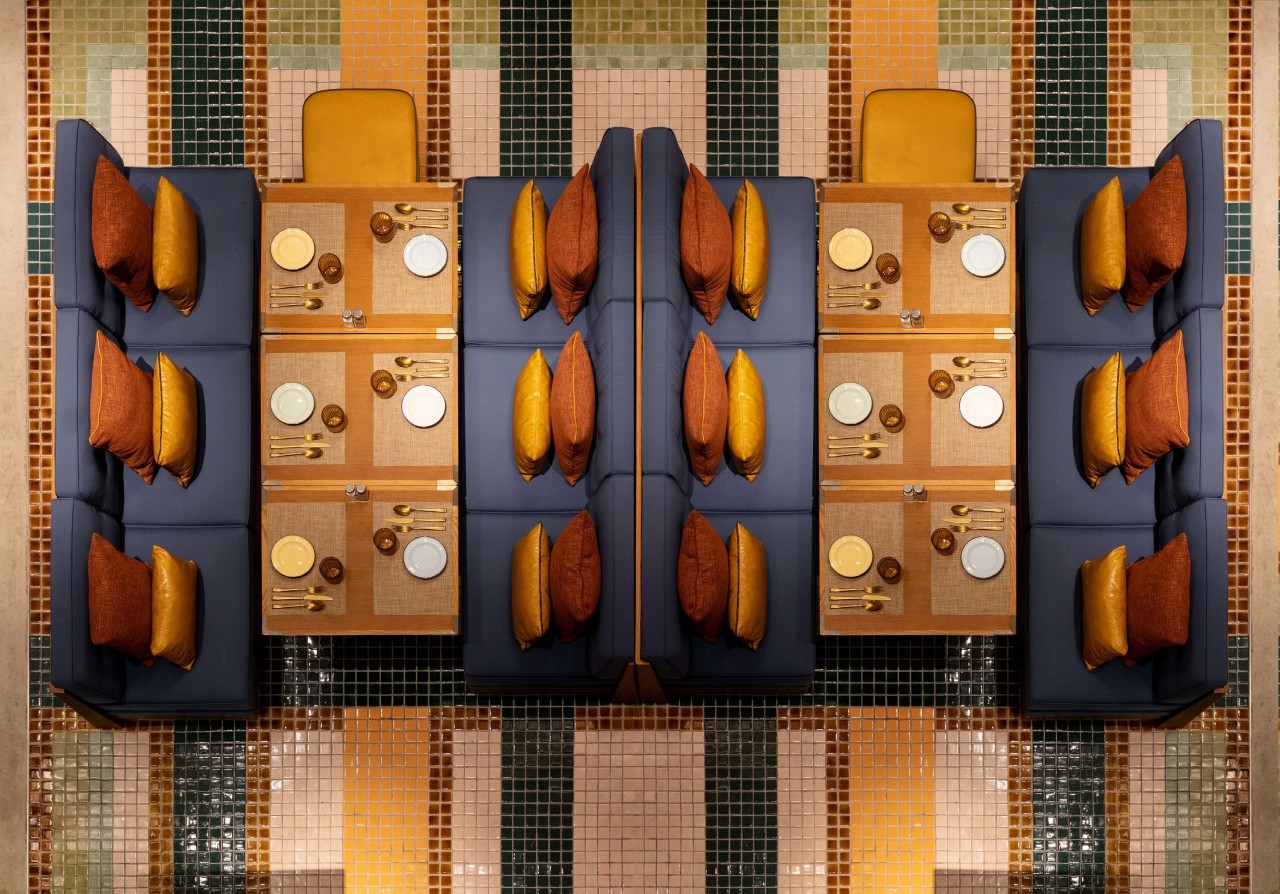 avroko璁捐鍏徃,棣欐腐涔濋緳eaton閰掑簵