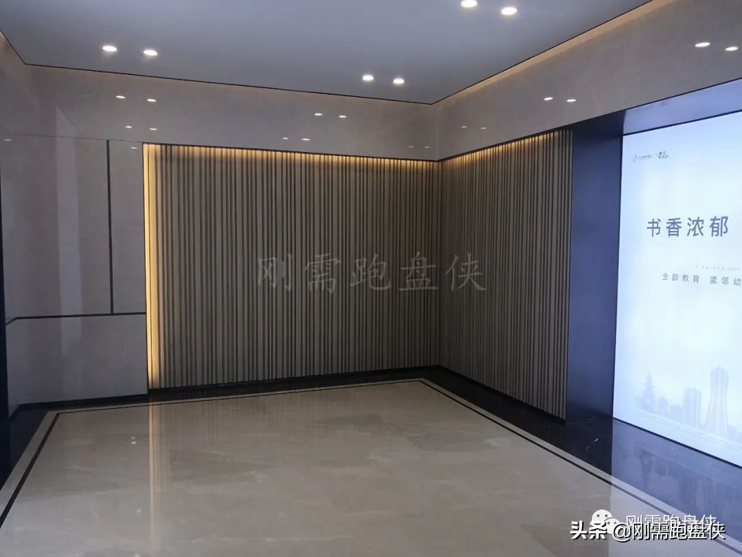 临平中天汀洲印月户型分析,地段不好装修也是浪费钱