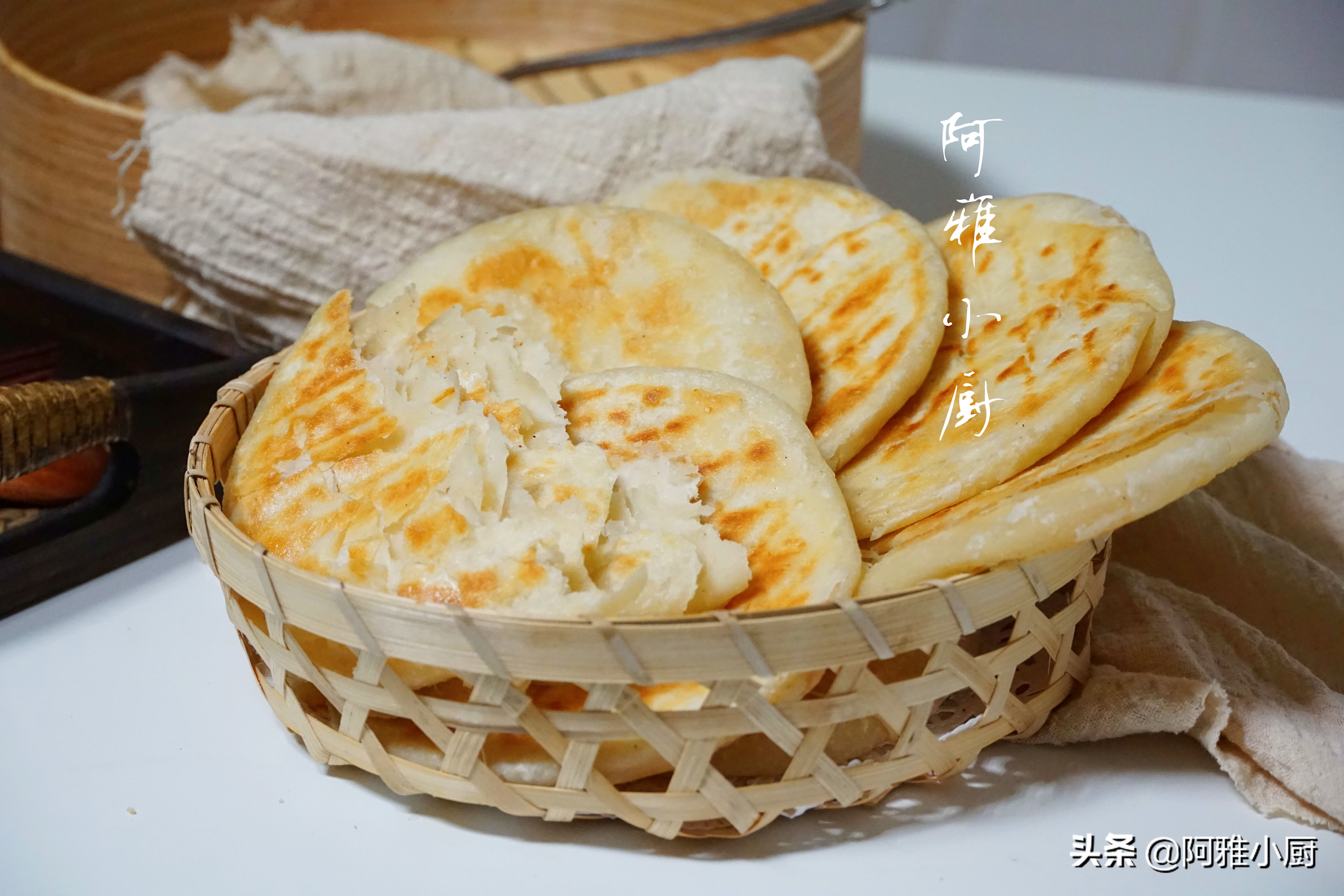 烙饼油少又好吃层多怎么和面,烙饼怎么样能够尽可能的软