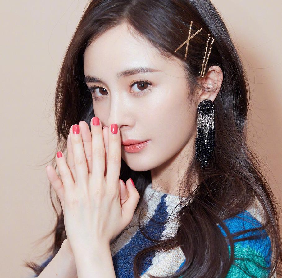 杨幂短发造型曝光,杨幂短发造型撞脸孙俪