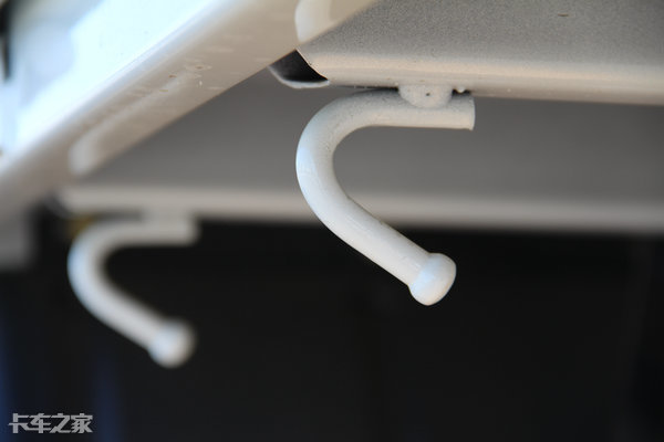 2.1米地库能下2.16米高的车吗,2.0排量汽油微卡