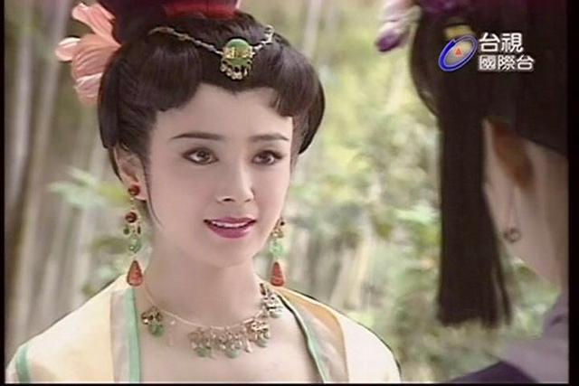 妲己最美傅艺伟变原形,最美妲己傅艺伟近照曝光素颜