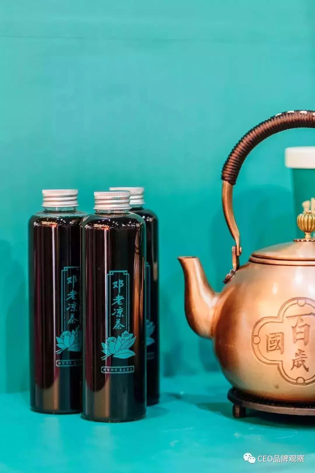 和王老吉1828杠上了，邓老凉茶在京开ins风国潮店