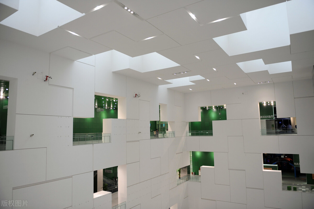 时尚公司的发展战略有哪些,什么是时尚行业