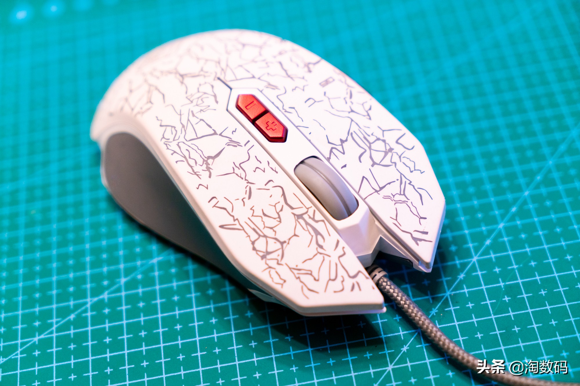 游戏鼠标从入门到高端,黑爵dmw150鼠标测评