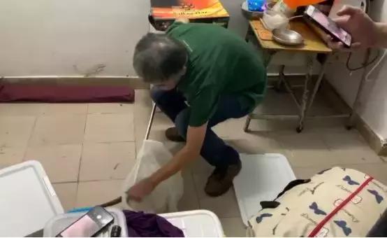 黄埔街坊家中深夜潜入1米长眼镜蛇，这三个捕蛇误区必须记住