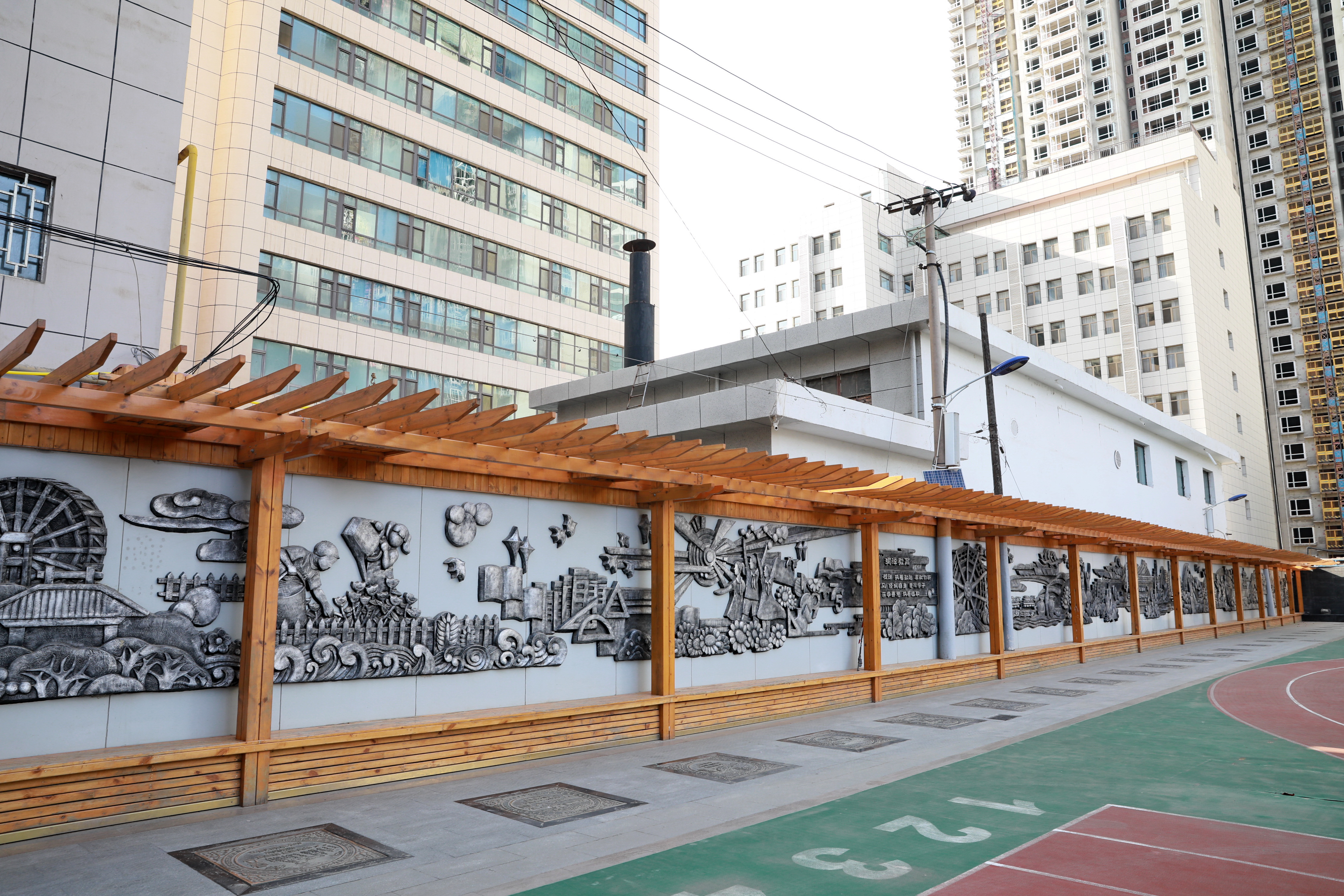 办学校的风水宝地,紧挨着旧学校风水好吗