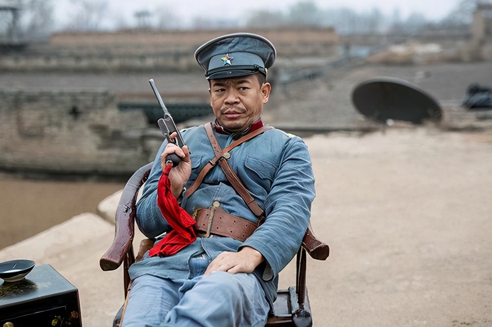 唱而优则演,歌而优则演