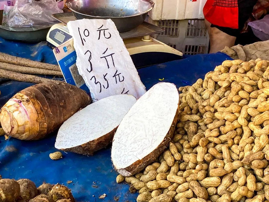 不错挺便宜的早市,附近比较旺的早市