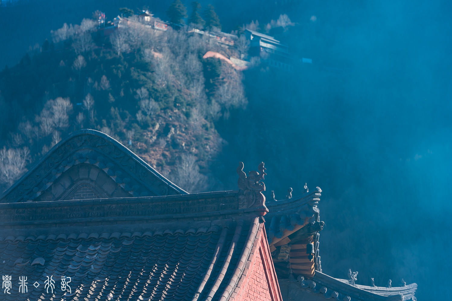 文殊菩萨的道场是哪个佛教名山,藏传佛教文殊菩萨庙