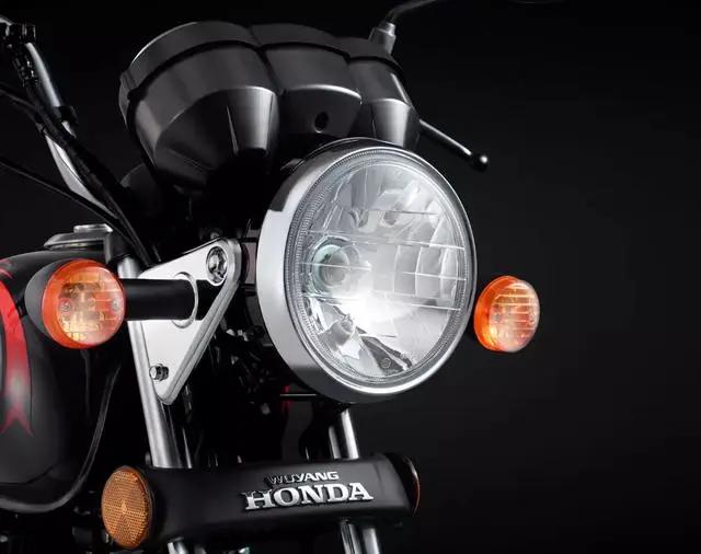 五羊本田推出国四太子摩托车，颜值高，油耗低，实用性非常强