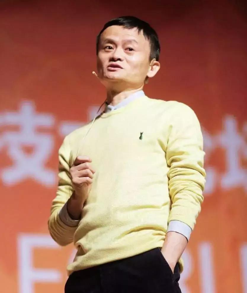 岳云鹏和郭德纲陈年往事,哪一年岳云鹏14岁郭德纲26岁