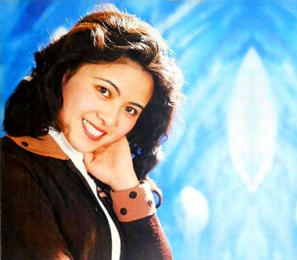 演员马军勤的照片,马军勤年轻时的盛世容颜