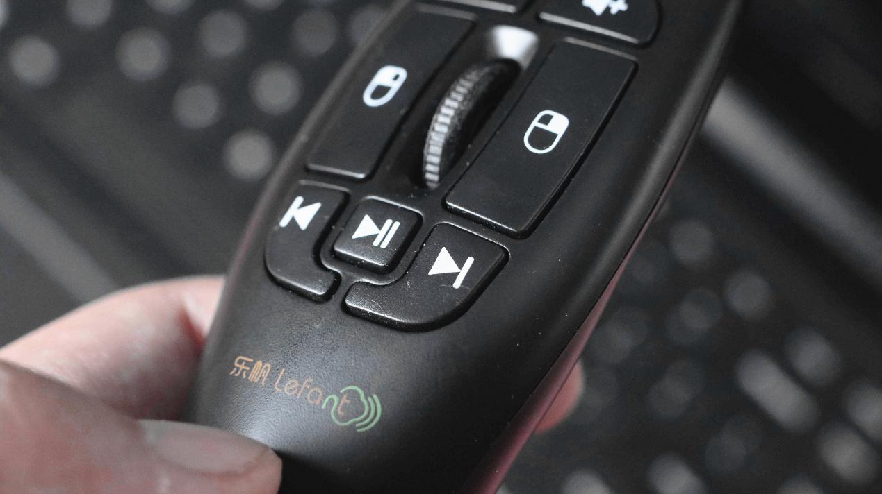 乐帆司仪宝的用法,一个司仪主持婚礼