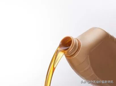 汽车一升汽油是多少公斤,一升等于几公斤汽油